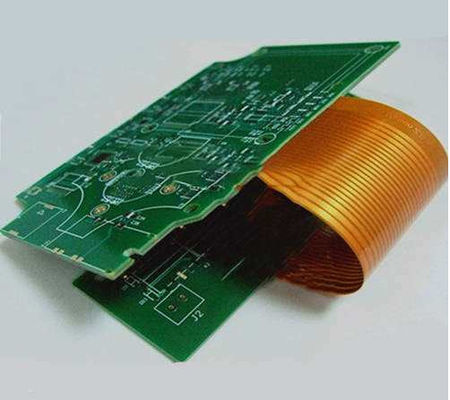 Καλή τιμή 6 στρώσεις άκαμπτο εύκαμπτο PCB FR4 και PI υλικό σιδηρόδρομο 4mil πλάτος γραμμής μαύρο και κίτρινο κάλυμμα ENIG σε απευθείας σύνδεση